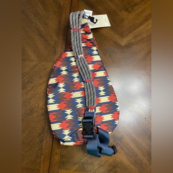 Kavu Rope Sling purse Sedona Range backpack NWT cl - Picture 3 of 3